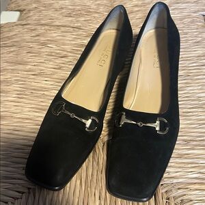Gucci black suede with gold horsebit block heel. Size 8.5. Wonderful condition